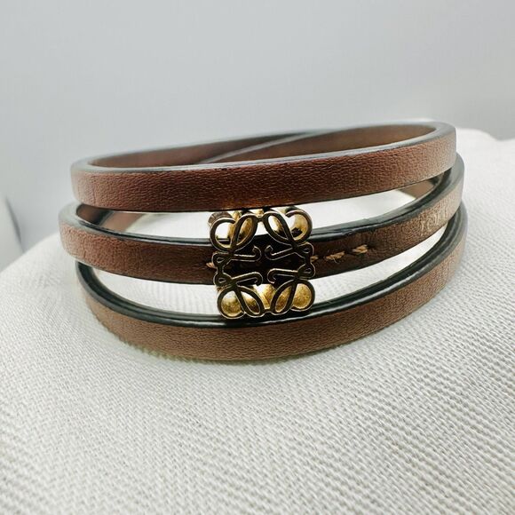Loewe Brown Anagram Logo Triple Wrap Fashion Leather Bracelet Jewelry Accessory - Picture 1 of 12